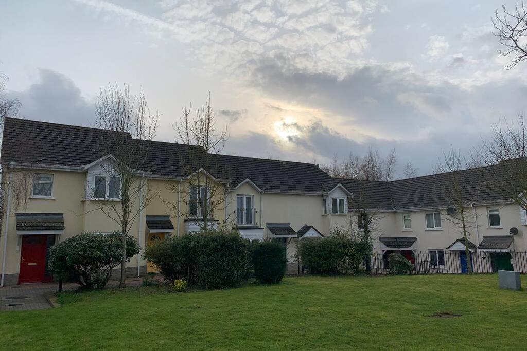 Two Bedroom Town House Beside The River Barrow Carlow Eksteriør bilde